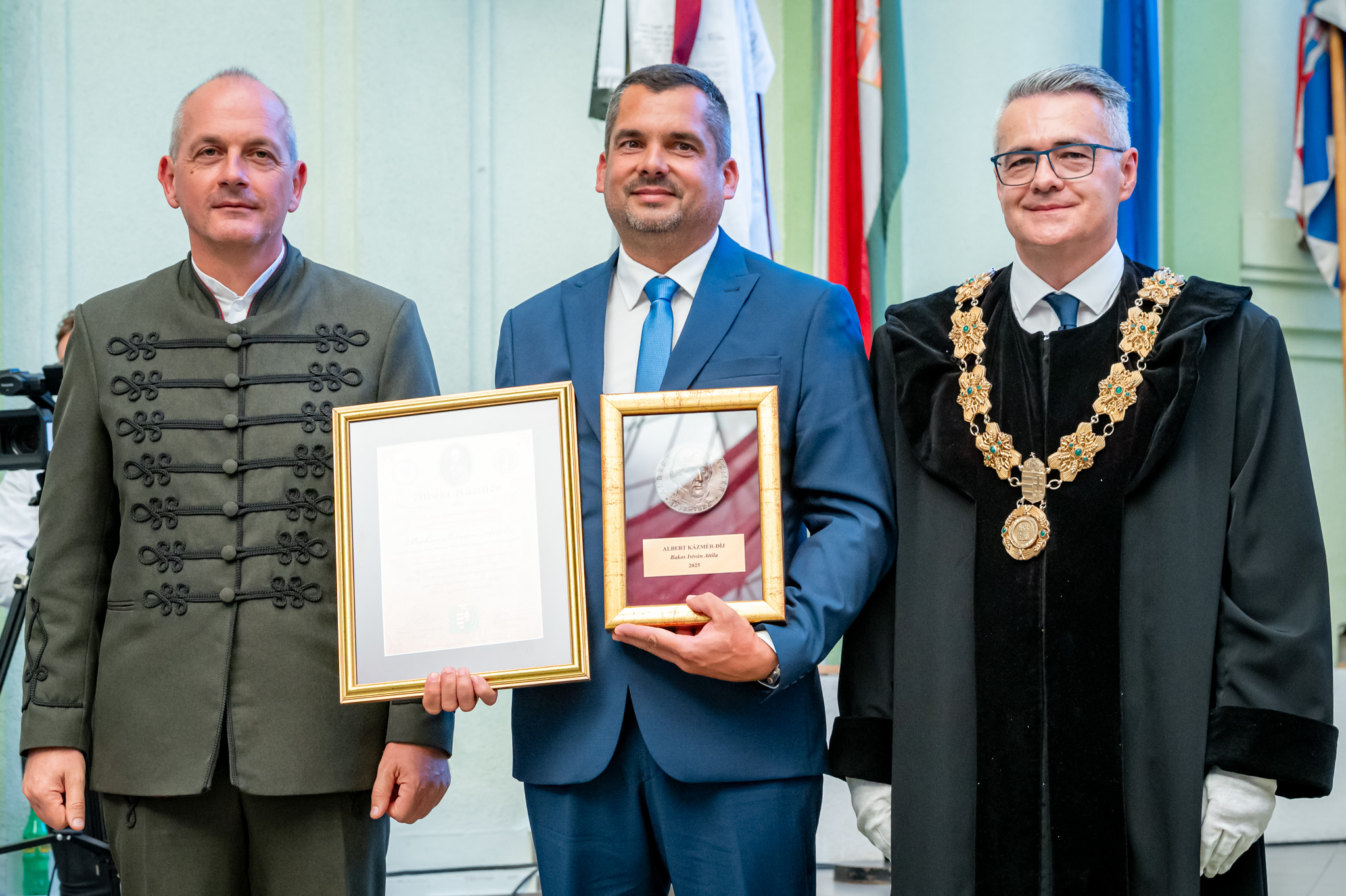 ovar_evnyito_2025 (6).jpg